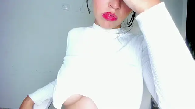 Snapshot of HarleyQueen_Robbie chatting on January 11, 1:48 am HarleyQueen Robbie online show from January 11, 1:48 am