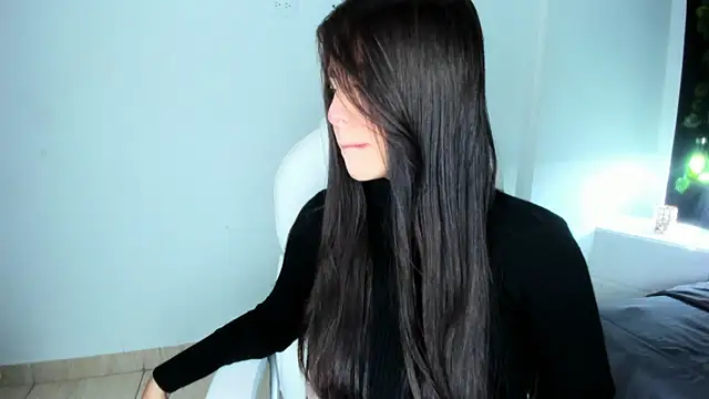 Snapshot of HarleyQueen_Robbie chatting on February 24, 11:52 pm HarleyQueen Robbie online show from February 24, 11:52 pm