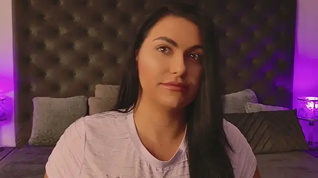 Snapshot of KrisNoir chatting on September 20, 11:11 am KrisNoir online show from September 20, 11:11 am