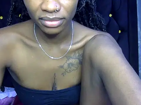 sweetblackbeauty001 online show from September 9, 8:25 am