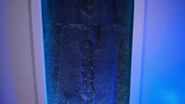 Snapshot of MelodyAdamss chatting on December 12, 12:05 am MelodyAdamss online show from December 12, 12:05 am