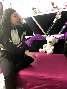 1lovelygirls online show from September 23, 12:08 pm