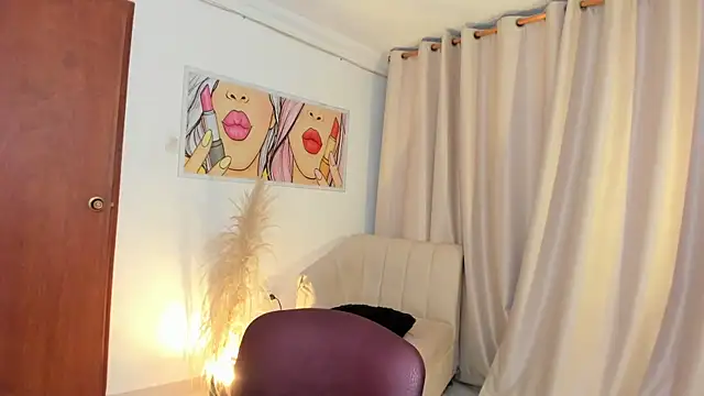 StarMilf online show from April 24, 12:29 pm