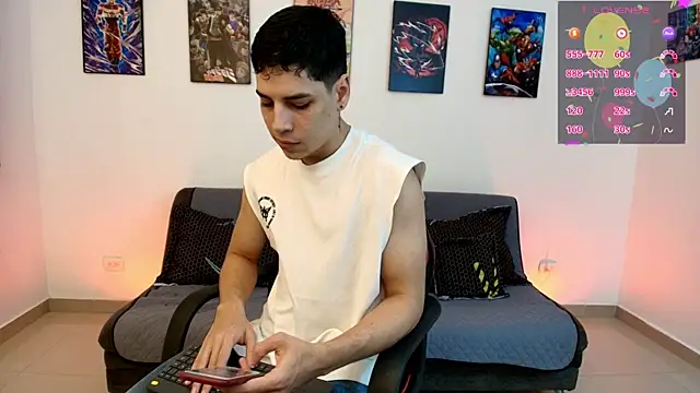 jonathanjoestar  online show from June 3, 10:15 pm