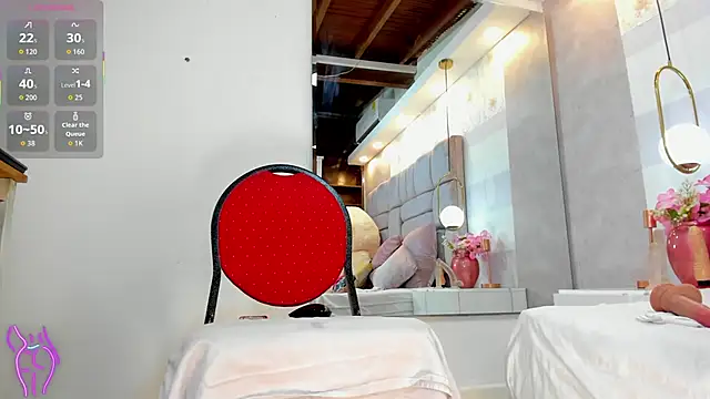 Snapshot of amina_west chatting on November 8, 11:10 am amina west online show from November 8, 11:10 am