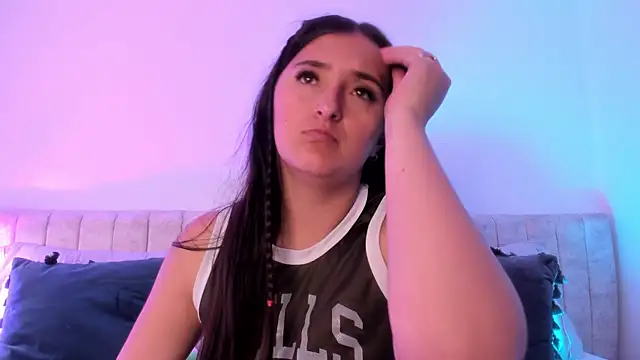 Kathia Morelli online show from February 1, 11:43 am