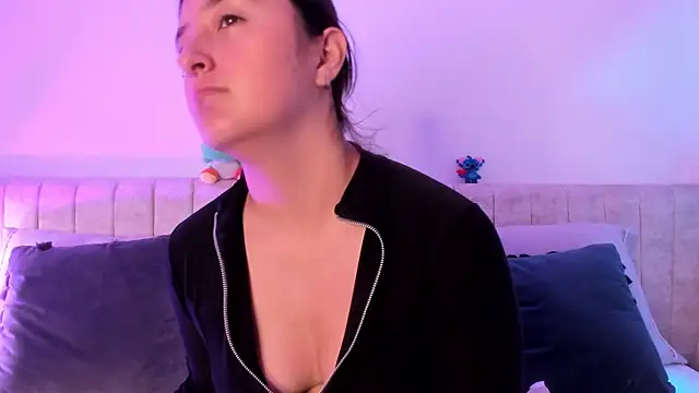 Kathia Morelli online show from February 13, 11:39 am