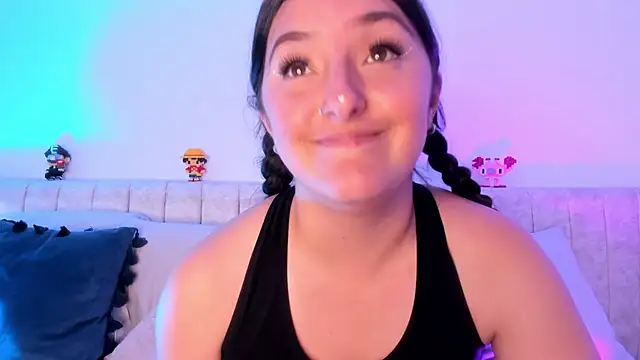 Kathia Morelli online show from February 18, 2:59 pm