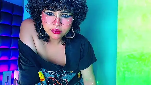Snapshot of kuromi69 chatting on January 26, 7:10 am kuromi69 online show from January 26, 7:10 am