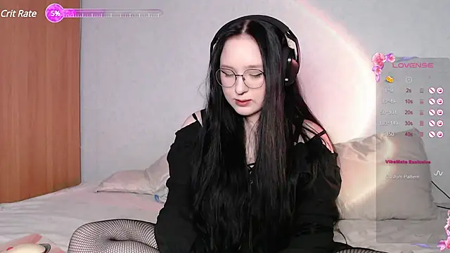 Snapshot of rageins chatting on February 3, 4:57 am rageins online show from February 3, 4:57 am