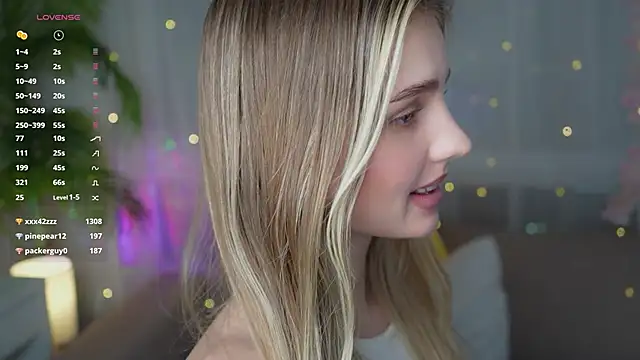 Fluffy-Angel online show from December 9, 2:49 pm