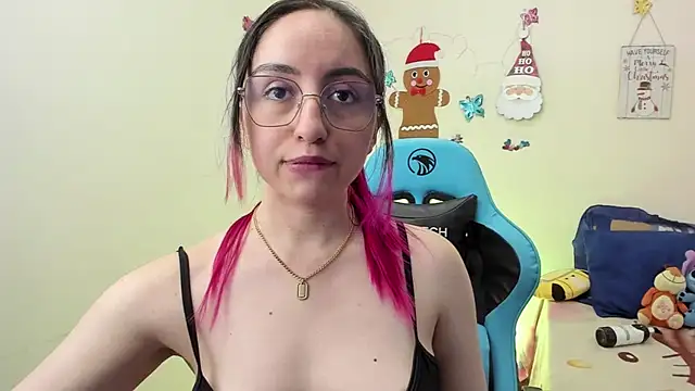 Snapshot of Julieta_cott chatting on December 21, 2:19 am Julieta cott online show from December 21, 2:19 am