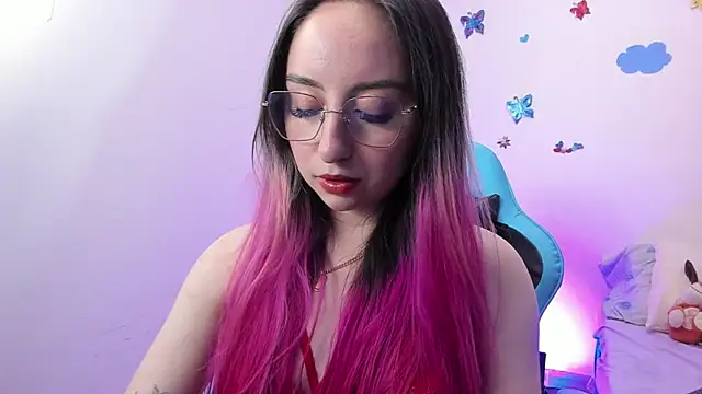 Snapshot of Julieta_cott chatting on January 15, 1:56 am Julieta cott online show from January 15, 1:56 am