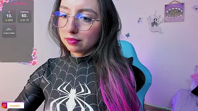 Snapshot of Julieta_cott chatting on October 9, 1:03 am Julieta cott online show from October 9, 1:03 am