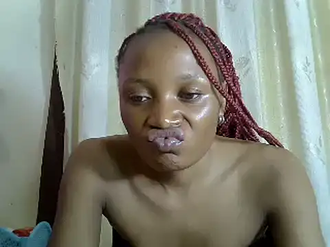 Snapshot of SpicyPetite chatting on March 23, 9:10 am SpicyPetite online show from March 23, 9:10 am