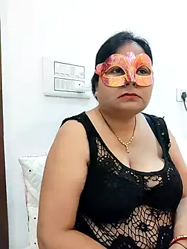 BBW HOT COUPLE online show from December 31, 5:00 am