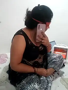 BBW HOT COUPLE online show from January 3, 4:55 am