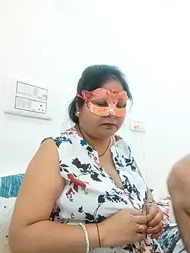 BBW HOT COUPLE online show from January 28, 4:39 am