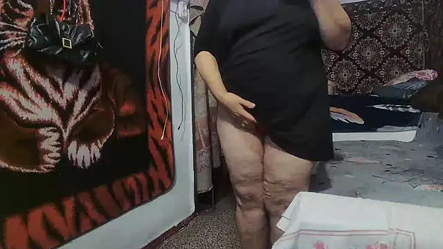 NataliiaRosa54 online show from October 11, 4:12 am