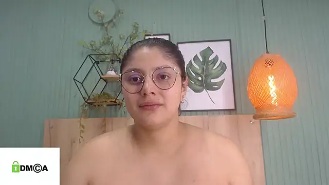 Snapshot of george_jonnes chatting on January 17, 10:22 am george jonnes online show from January 17, 10:22 am
