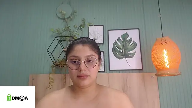 Snapshot of george_jonnes chatting on February 2, 12:57 pm george jonnes online show from February 2, 12:57 pm