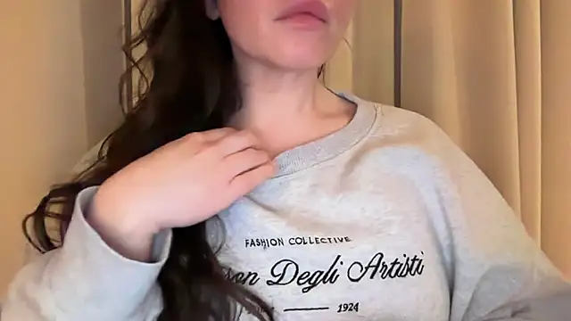 Sandysecret online show from March 12, 9:10 pm