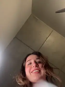 Snapshot of nerdynina chatting on November 1, 12:23 am nerdynina online show from November 1, 12:23 am