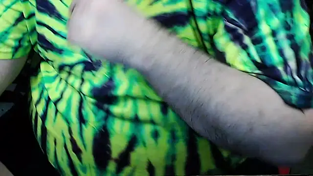 Snapshot of Dominant_BEAR chatting on November 10, 2:27 pm Dominant BEAR online show from November 10, 2:27 pm