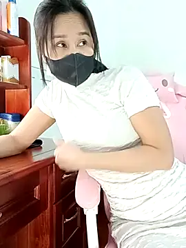    Erin    online show from December 15, 2:38 am