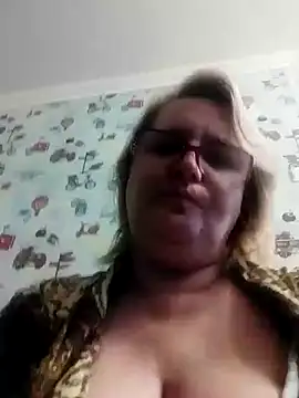 Snapshot of Forest-Lady chatting on January 3, 12:19 pm Forest-Lady online show from January 3, 12:19 pm