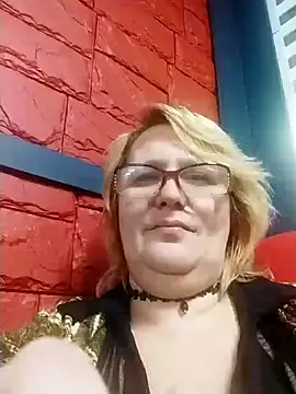 Snapshot of Forest-Lady chatting on January 4, 10:24 pm Forest-Lady online show from January 4, 10:24 pm