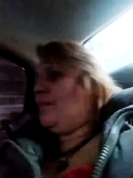 Snapshot of Forest-Lady chatting on February 8, 2:27 pm Forest-Lady online show from February 8, 2:27 pm