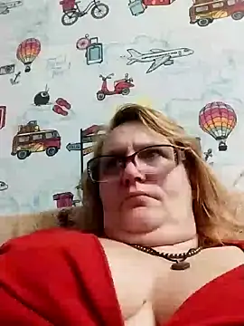 Snapshot of Forest-Lady chatting on February 9, 5:43 pm Forest-Lady online show from February 9, 5:43 pm