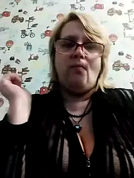 Snapshot of Forest-Lady chatting on February 20, 4:14 pm Forest-Lady online show from February 20, 4:14 pm