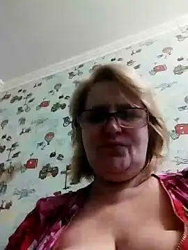 Snapshot of Forest-Lady chatting on February 27, 2:54 pm Forest-Lady online show from February 27, 2:54 pm