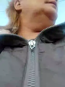 Snapshot of Forest-Lady chatting on March 21, 3:24 pm Forest-Lady online show from March 21, 3:24 pm