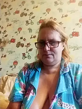 Snapshot of Forest-Lady chatting on October 2, 1:29 pm Forest-Lady online show from October 2, 1:29 pm