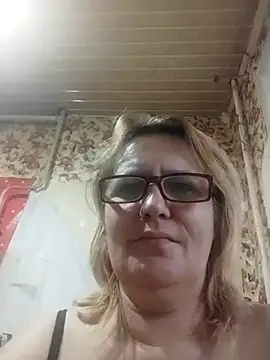 Snapshot of Forest-Lady chatting on October 10, 11:53 am Forest-Lady online show from October 10, 11:53 am