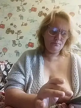 Snapshot of Forest-Lady chatting on October 23, 7:07 am Forest-Lady online show from October 23, 7:07 am