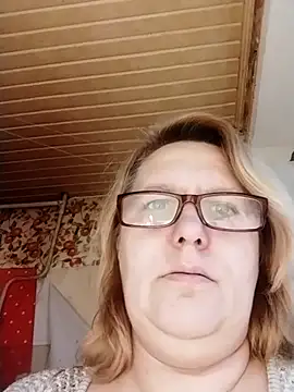 Snapshot of Forest-Lady chatting on November 13, 6:56 am Forest-Lady online show from November 13, 6:56 am