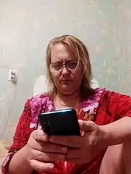 Snapshot of Forest-Lady chatting on November 30, 1:26 pm Forest-Lady online show from November 30, 1:26 pm