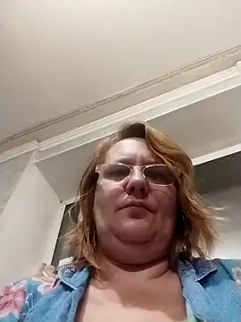 Snapshot of Forest-Lady chatting on March 2, 6:37 pm Forest-Lady online show from March 2, 6:37 pm