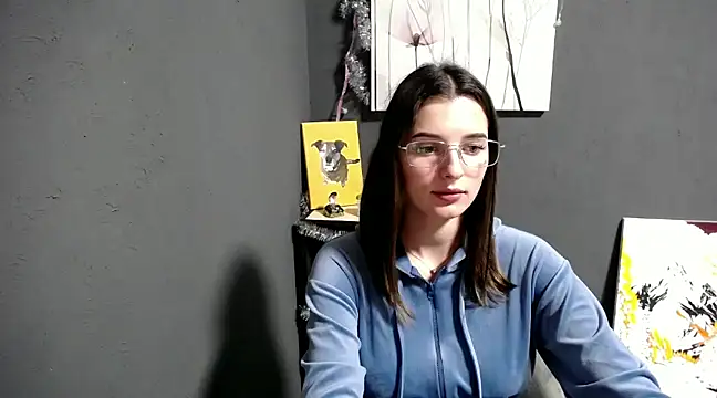 lady olivia  online show from January 7, 2:19 pm