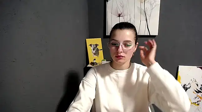 lady olivia  online show from February 24, 4:47 pm