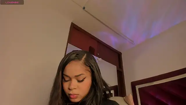 Snapshot of Samanntha_Rose chatting on January 28, 7:21 pm Samanntha Rose online show from January 28, 7:21 pm