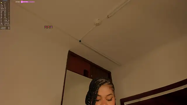 Snapshot of Samanntha_Rose chatting on February 4, 1:13 am Samanntha Rose online show from February 4, 1:13 am