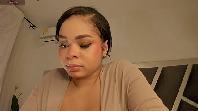 Samanntha Rose online show from January 13, 7:41 pm