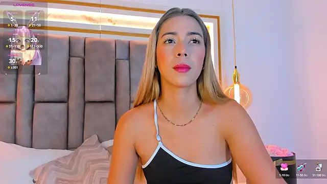 elianabrown online show from February 9, 11:53 pm