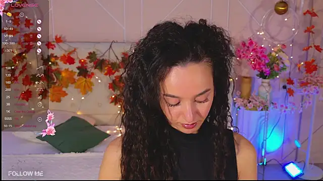 Lolly Neal online show from November 24, 4:56 am