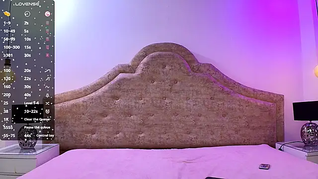 Victoria Adams14 online show from March 20, 4:31 pm